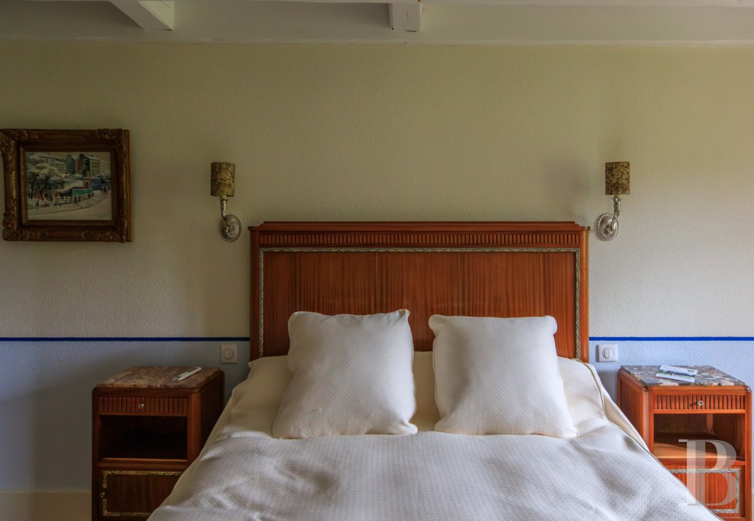 A former livestock farm which has been transformed into a vast, comfortable home near to Nantua in the Haut-Bugey region - photo  n°14